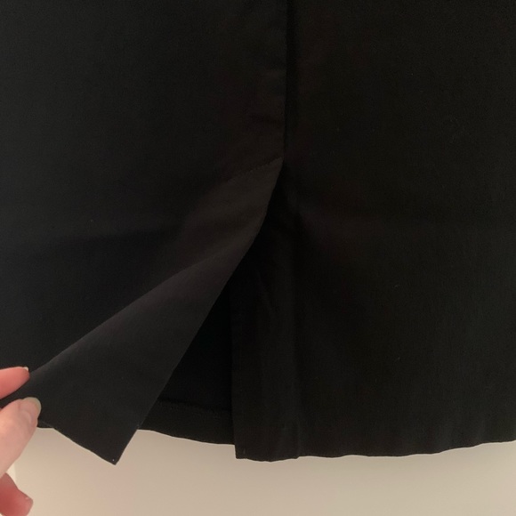 Black pencil skirt - Picture 3 of 3